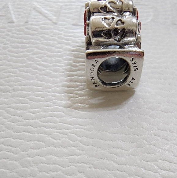 Pandora Disney Minnie Mouse Bow & Mum Charm - Picture 10 of 10